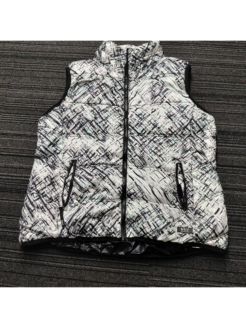 Marc New York MNY Womens XL White Gray Black Printed Puffer Vest Full Zip